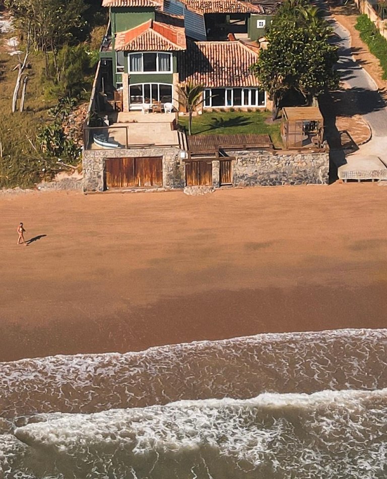 Casa pe na areia em buzios